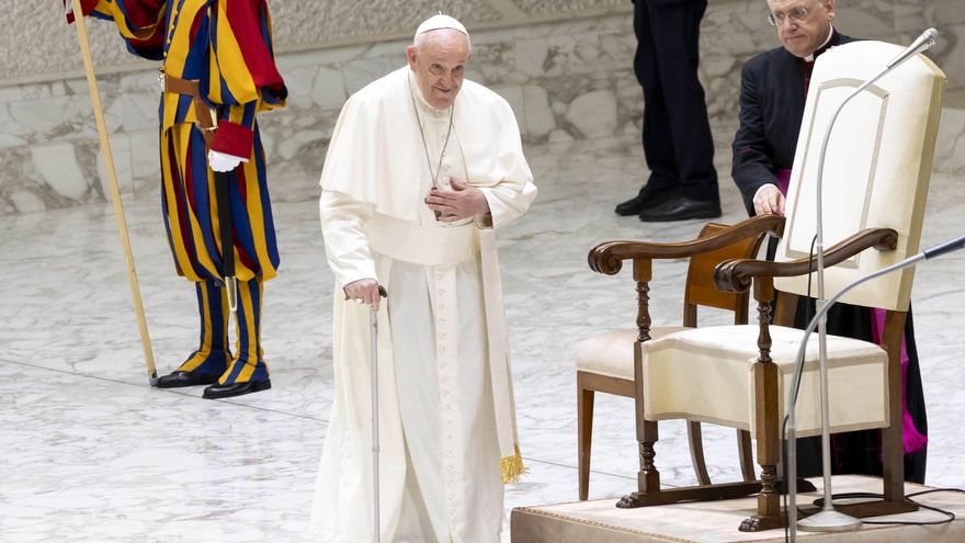 El papa anuncia la publicación en octubre de segunda parte de su encíclica Laudato Si'