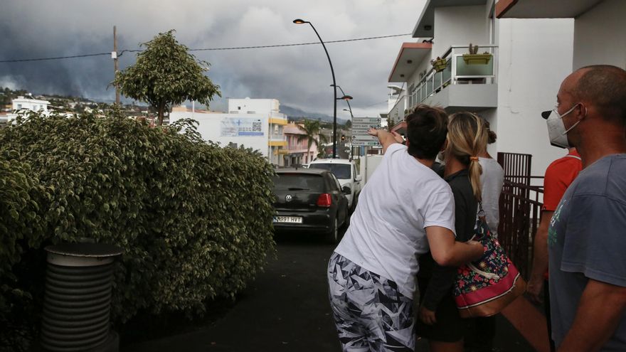 Evacuaciones este 12 de octubre en La Palma. (ALEJANDRO RAMOS)