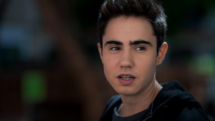 Ander Puig vive y representa la realidad trans en 'Ser o no ser': "Lo que le pasa a Joel me ha pasado a mí"