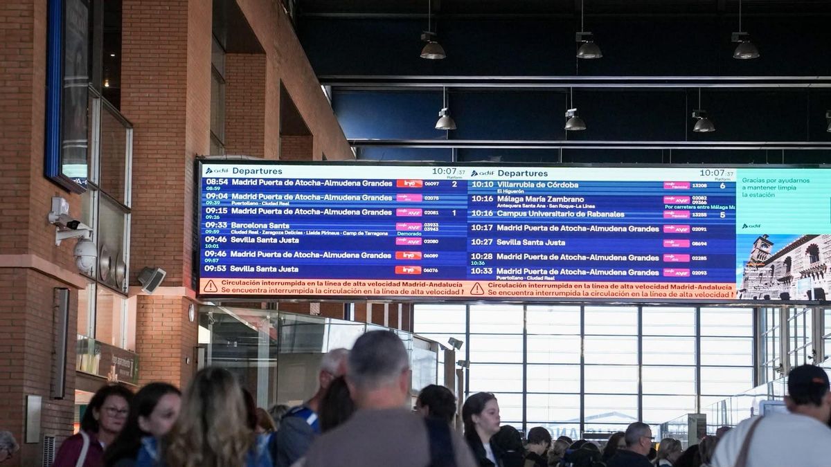 Estación Córdoba-Julio Anguita, tras el accidente ferroviario de Toledo
