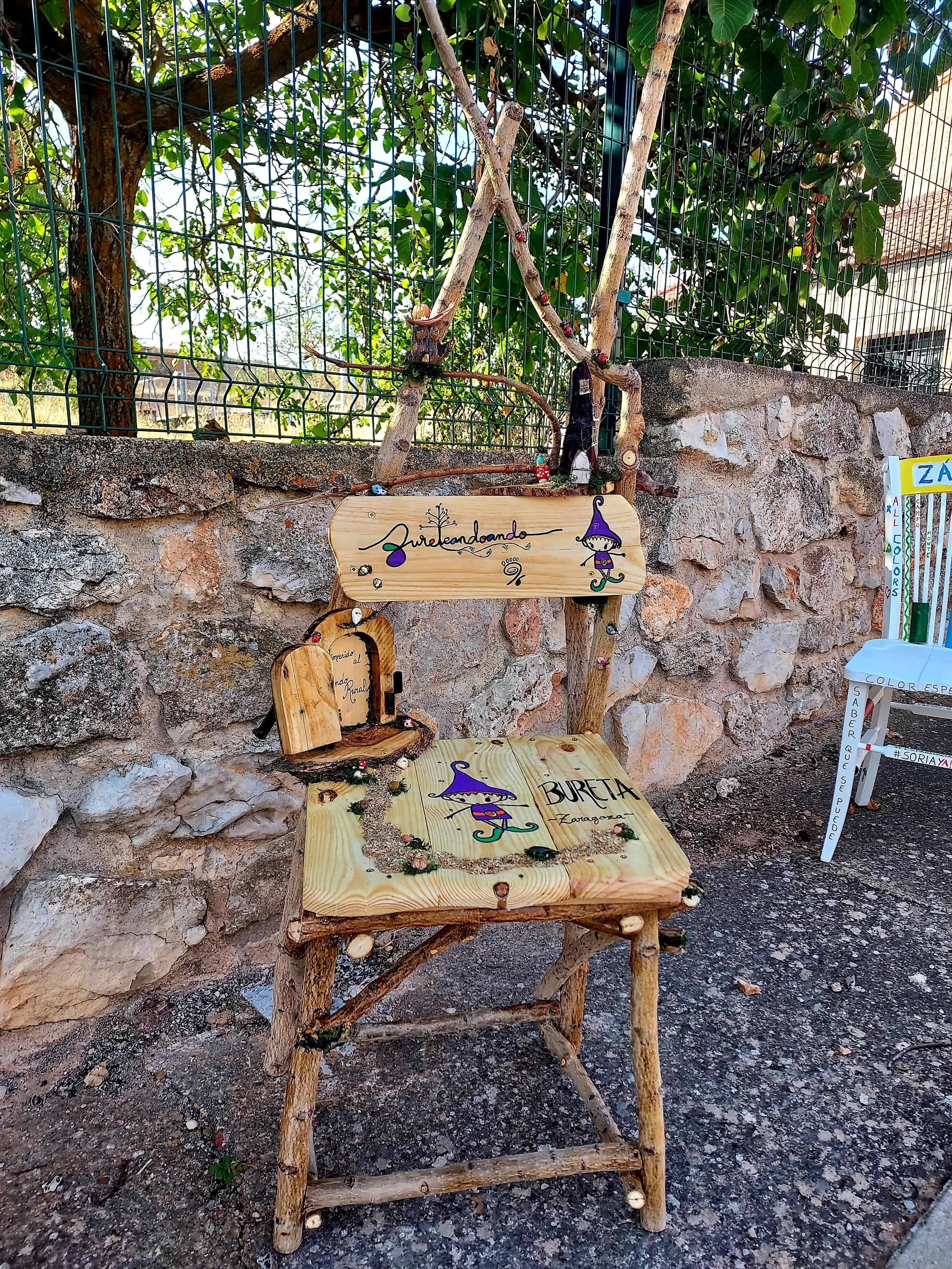 Sillas solidarias. Imagen cedida por Ana Sánchez