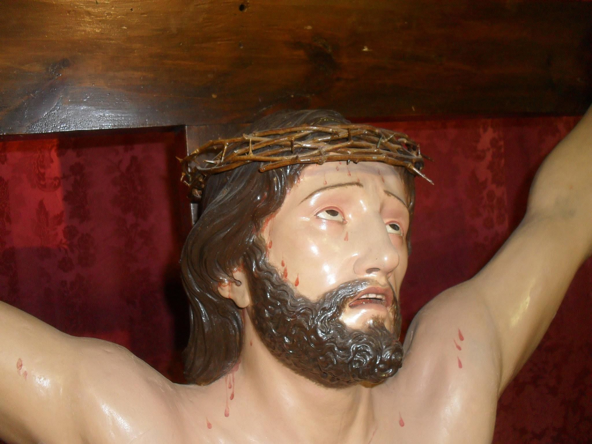 Cabeza del Crucificado de Aurelio Carmona.