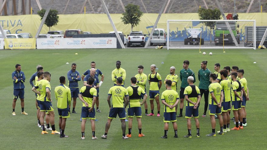 La UD Las Palmas da el pistoletazo de salida a a su pretemporada