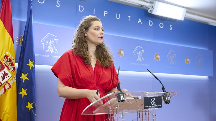 La portavoz del PP en el Congreso, Ester Muñoz, durante una rueda de prensa posterior a la reunión de la junta de portavoces, en el Congreso de los Diputados, a 9 de septiembre de 2025, en Madrid (España).