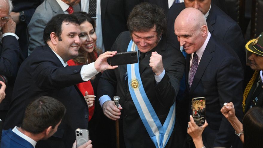 La misteriosa sociedad entre Milei y Espert, atravesada por un sórdido relato sobre una valija llena de dólares