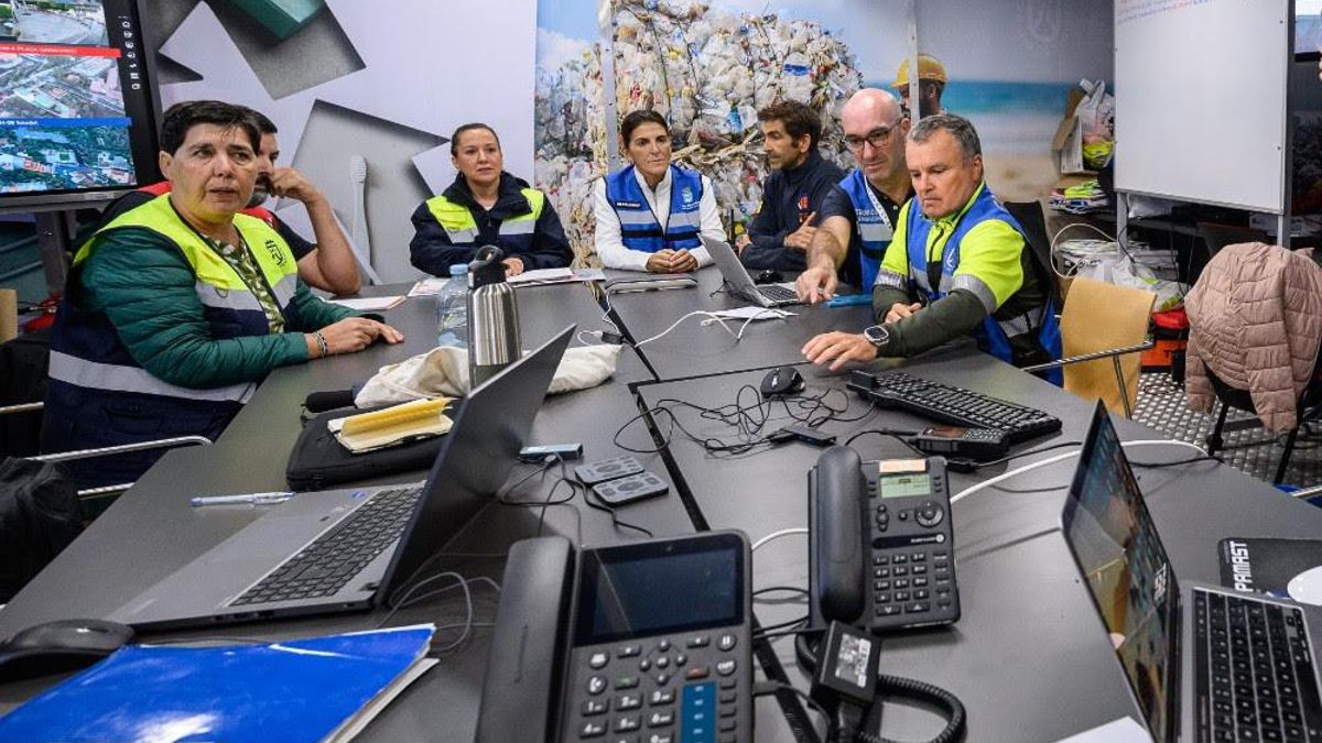 Endesa demuestra su experiencia en emergencias volcánicas durante el simulacro de erupción en Tenerife