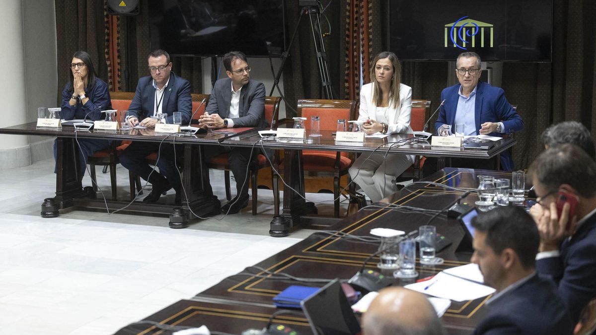 El Gobierno canario y los cabildos pactan prorrogar el Fdcan hasta 2037 con el mismo presupuesto