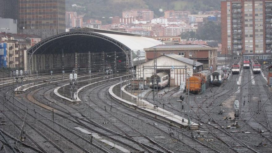 Aburto insiste en que "no procede" plantear una llegada "provisional" de la alta velocidad a Bilbao