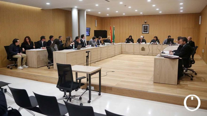 La defensa de Minoritarios CCF, sobre la ausencia de León en el juicio: "Me parece un desafío al tribunal"