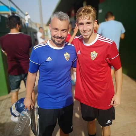 José Carlos Hernández, a la izquierda, en su etapa en el Almería
