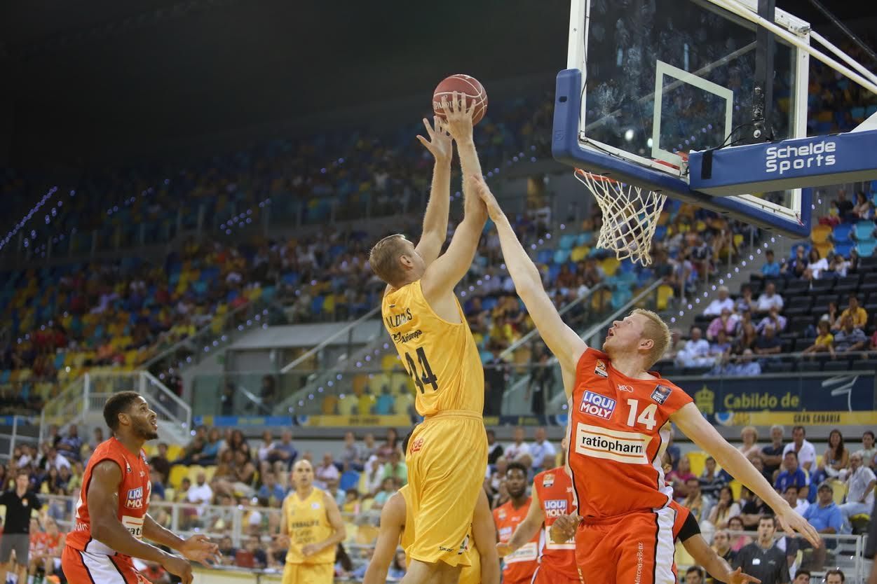 Herbalife Gran Canaria -Ratiopharm Ulm. (ALEJANDRO RAMOS)