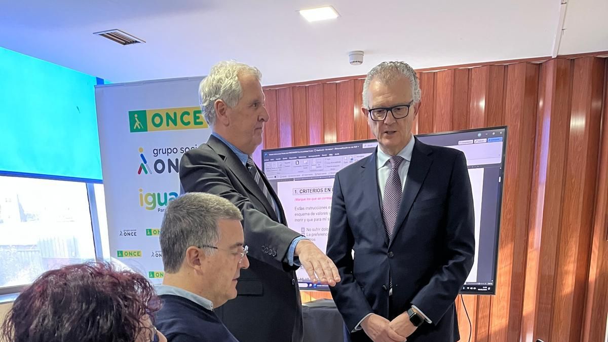 Casi 8.000 murcianos ya han registrado su testamento vital