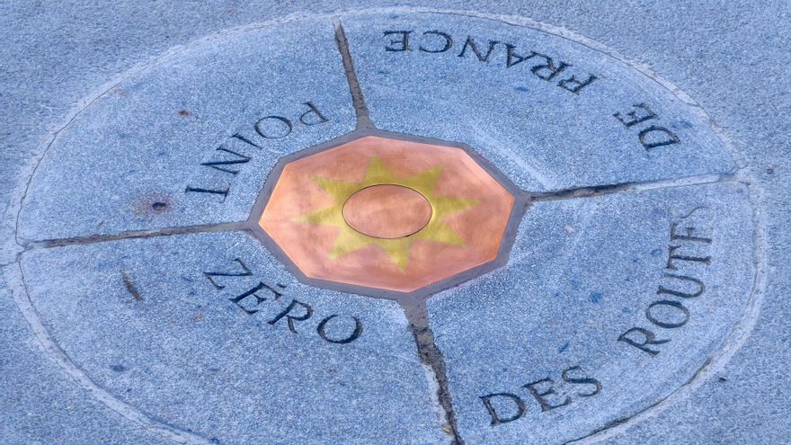 El nuevo kilómetro cero de Francia reluce junto a la catedral de Notre Dame