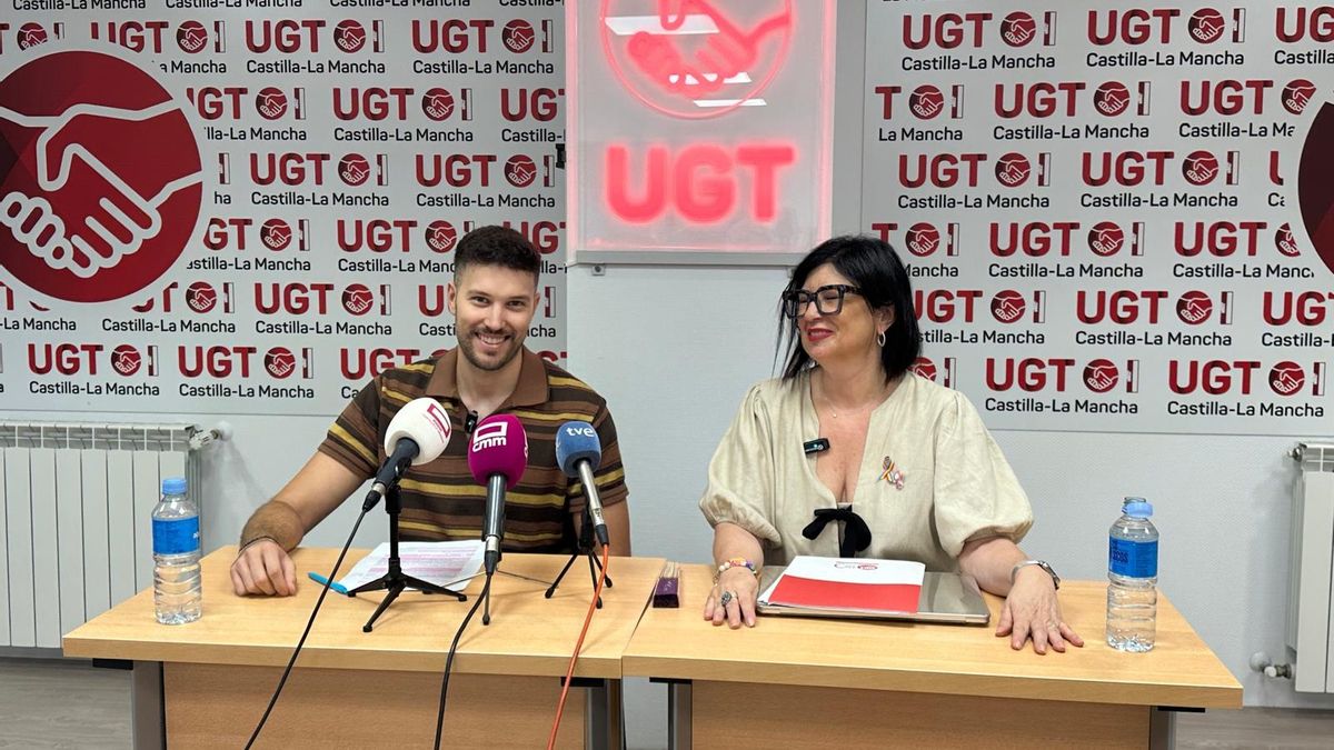 Rueda de prensa de presentación de la campaña por el Día del Orgullo LGTBI