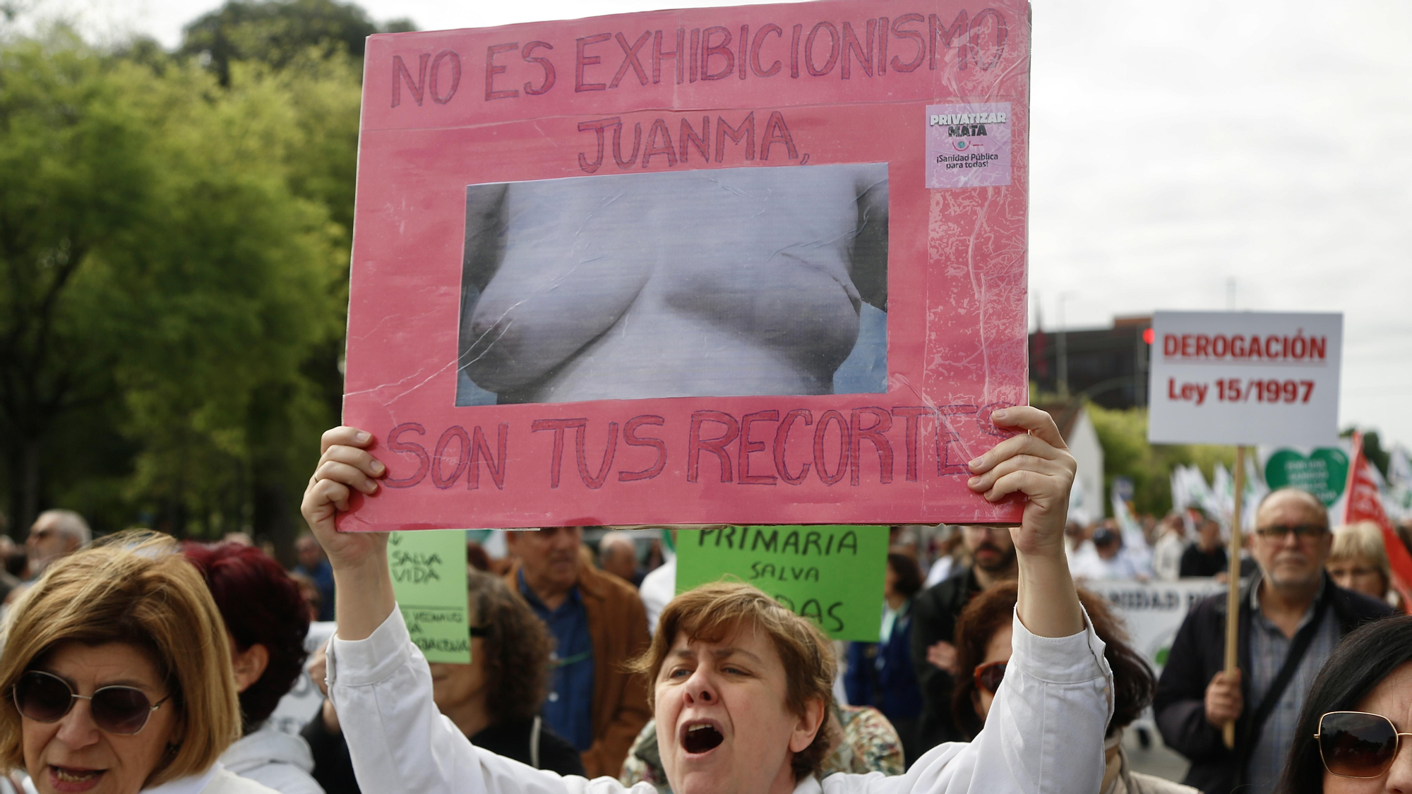Manifestación de las Mareas Blancas por la sanidad pública