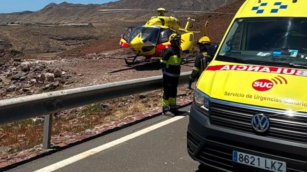 Rescatado en helicóptero un ciclista en estado crítico al caer por un barranco en Agüimes