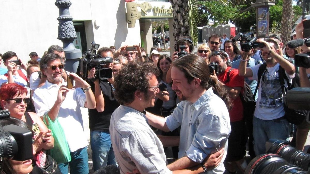 Pablo Iglesias y Teresa Rodríguez se solidarizan con el alcalde tras denunciar éste amenazas de muerte