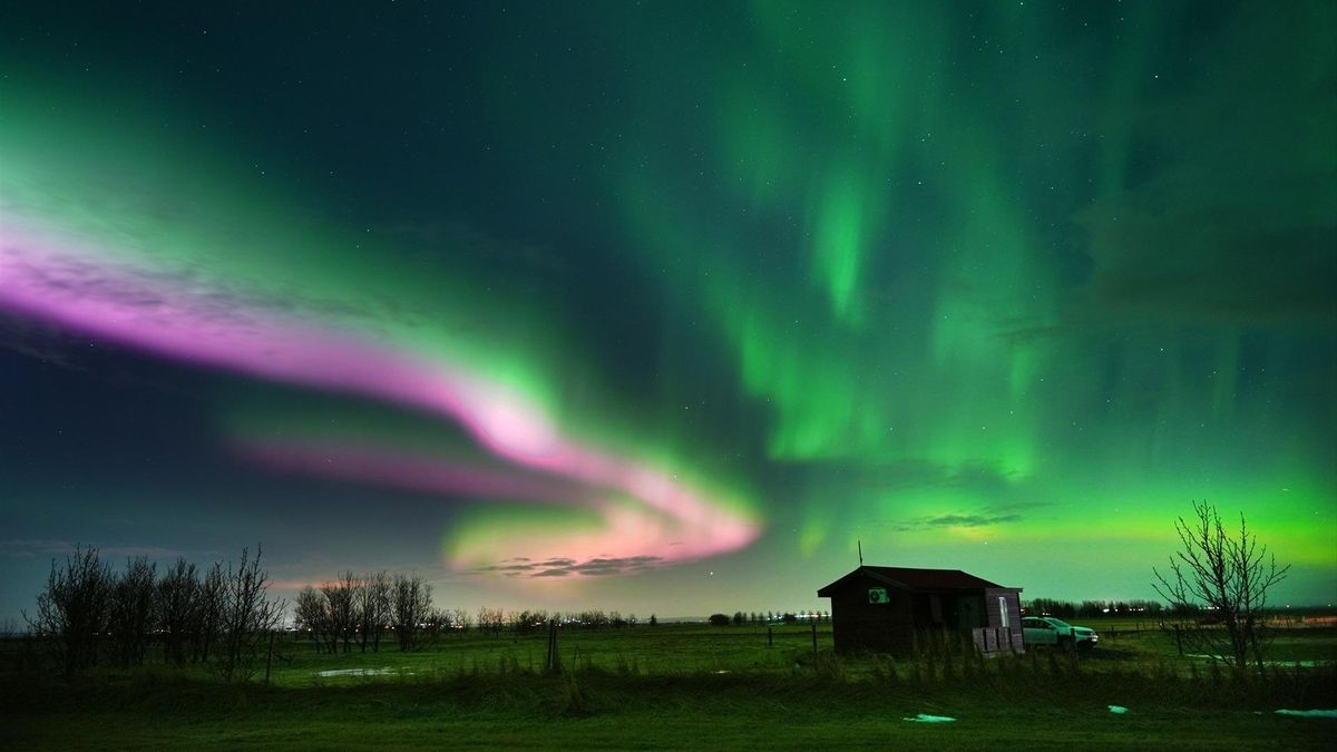 La aurora boreal en Selfoss, Islandia, el 25 de noviembre de 2025.