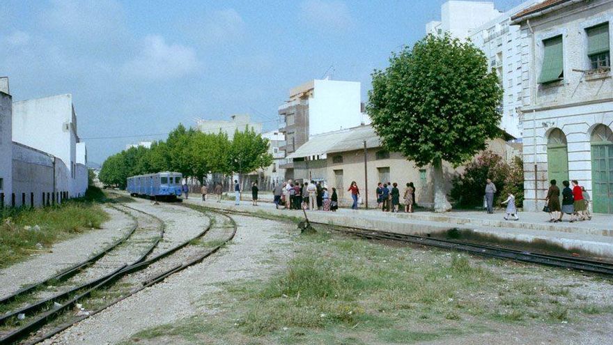 50 años ya sin el tren Dénia-Gandia, una época perdida en que se podía viajar desde la Marina Alta hasta Valencia... o Barcelona