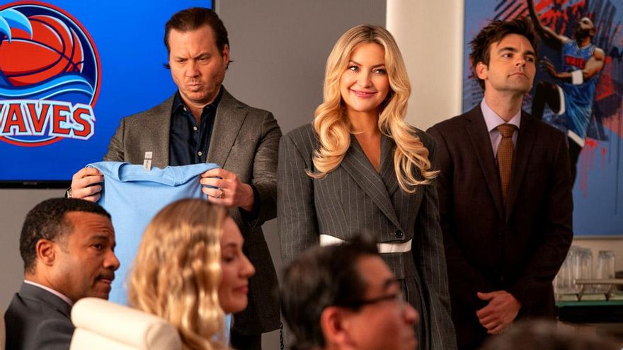 Netflix recibe una demanda de la universidad cristiana de California por su nueva serie con Kate Hudson