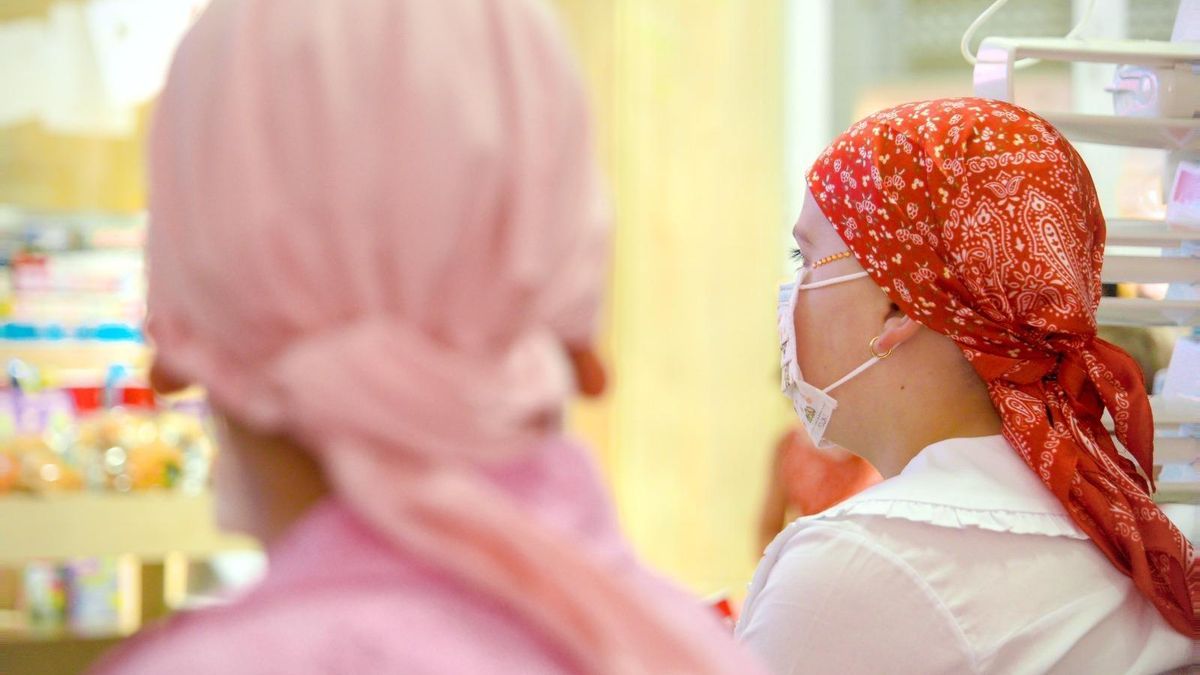 Andalucía crea una red autonómica para la atención a pacientes con cáncer infantil y de la adolescencia