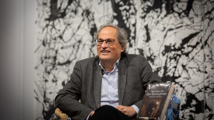 Archivo - El expresidente de la Generalitat de Catalunya, Quim Torra, presenta su libro 'Les hores greus. Dietari de Canonges' en la Llibreria Ona en Barcelona (Catalunya, España), a 15 de marzo de 2021.