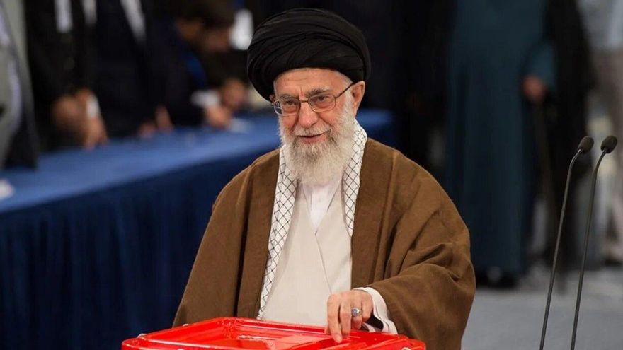 Líder supremo de Irán prometió "respuesta demoledora" contra Israel y Estados Unidos