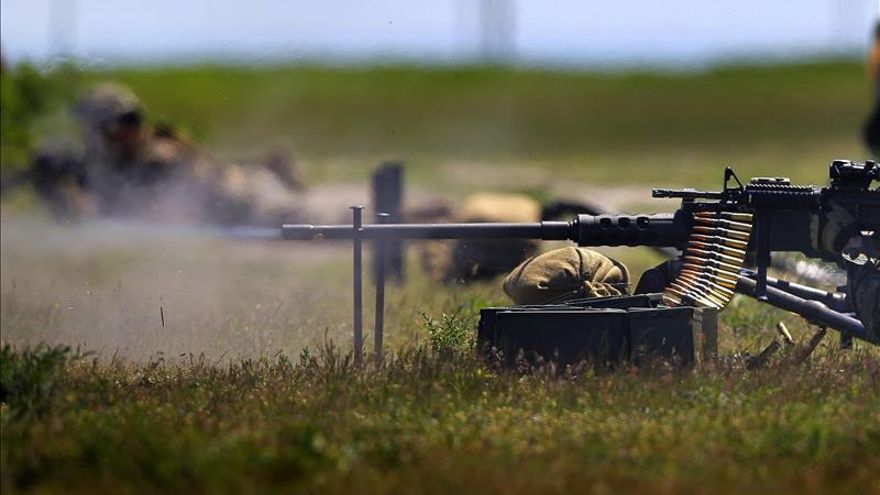 Más de 70 armenios muertos en combates en Karabaj, según un general azerbaiyano