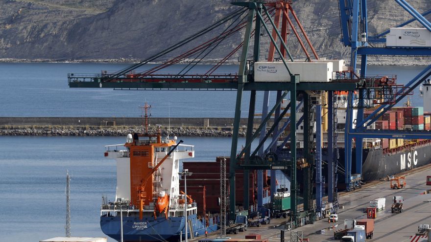 La Autoridad Portuaria de Bilbao trabaja en un plan de transición energética para ser "un puerto neutro de carbono" para 2050