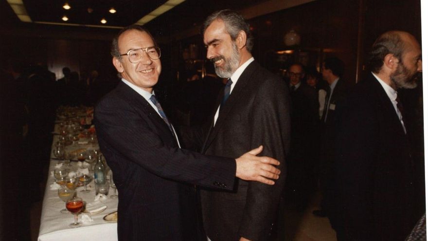 Euskadi despide a Ardanza, el lehendakari que "trabajó sin descanso por la paz"