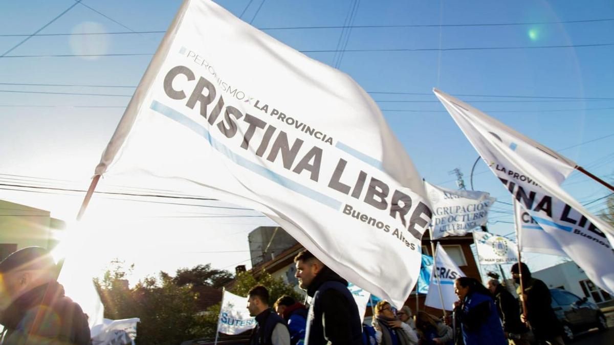 Cristina 2027: un sector del peronismo bonaerense vuelve a impulsar su candidatura