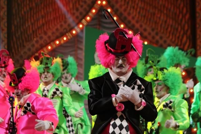 Actuación de 'Los Chismosos' en la final de murgas 2015. FOTO: Cirenia Vico.