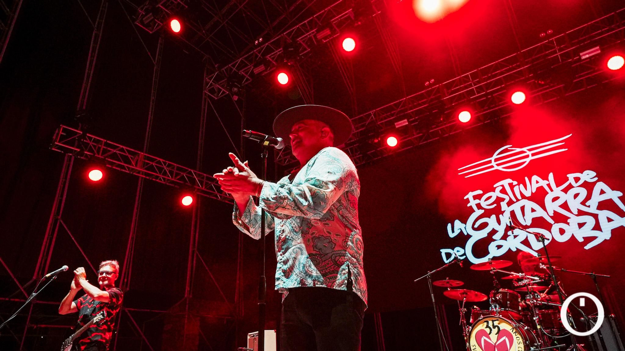 Concierto de No me pises que llevo chanclas en el Festival de la Guitarra