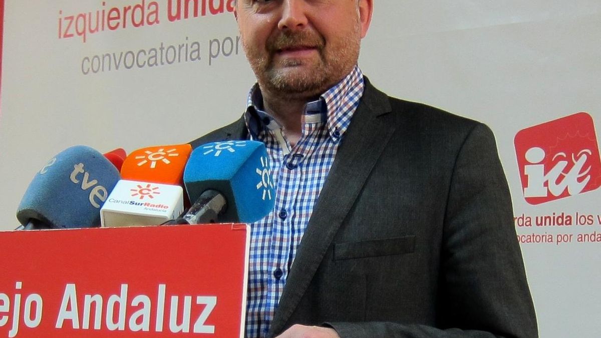 Maíllo, único aspirante que reúne los avales necesarios para las primarias a elegir candidato de IULV-CA a la Junta