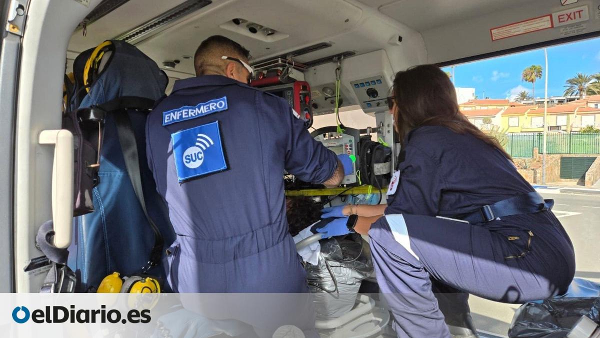 Dos ambulancias y un helicóptero para salvar a un hombre hallado con una herida quirúrgica abierta en plena calle