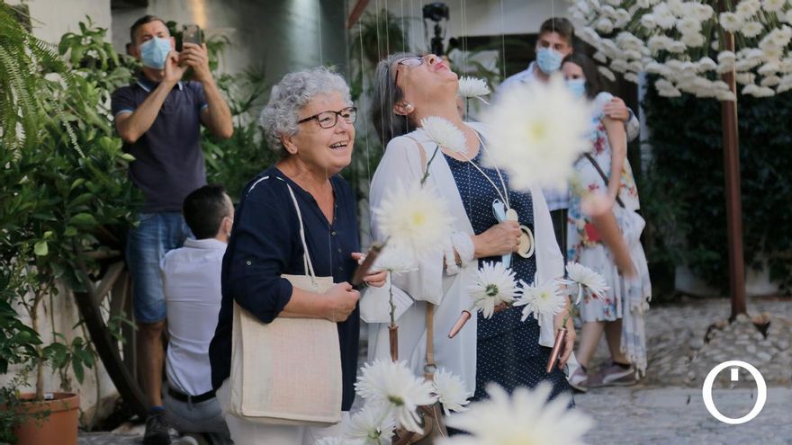 Instalación de Flora 2021 en la Posada del Potro