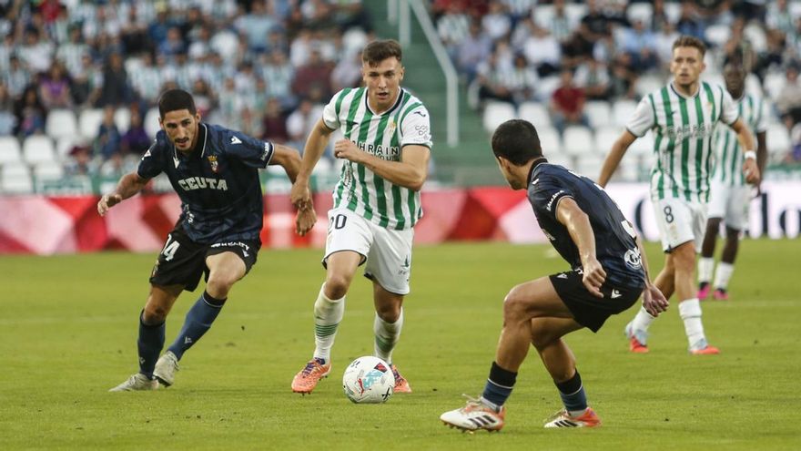 El Córdoba CF tiene hasta el jueves para negociar con el Ceuta la nueva fecha