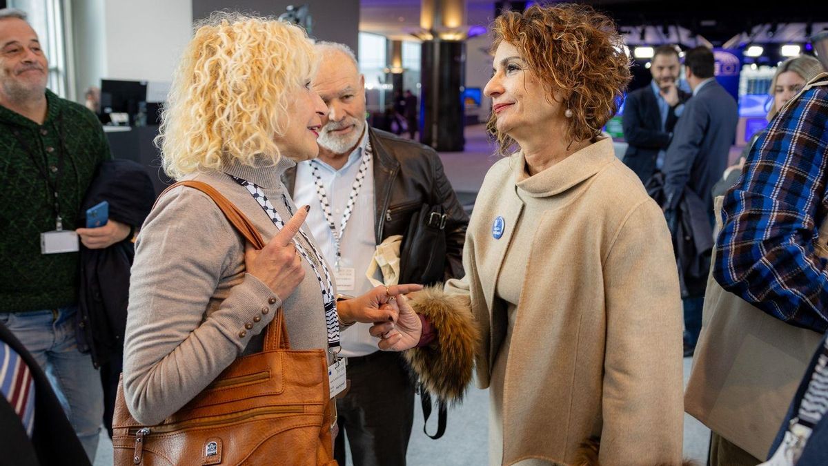 Amama, la asociación que destapó la crisis de los cribados de cáncer, premio Clara Campoamor del PSOE andaluz