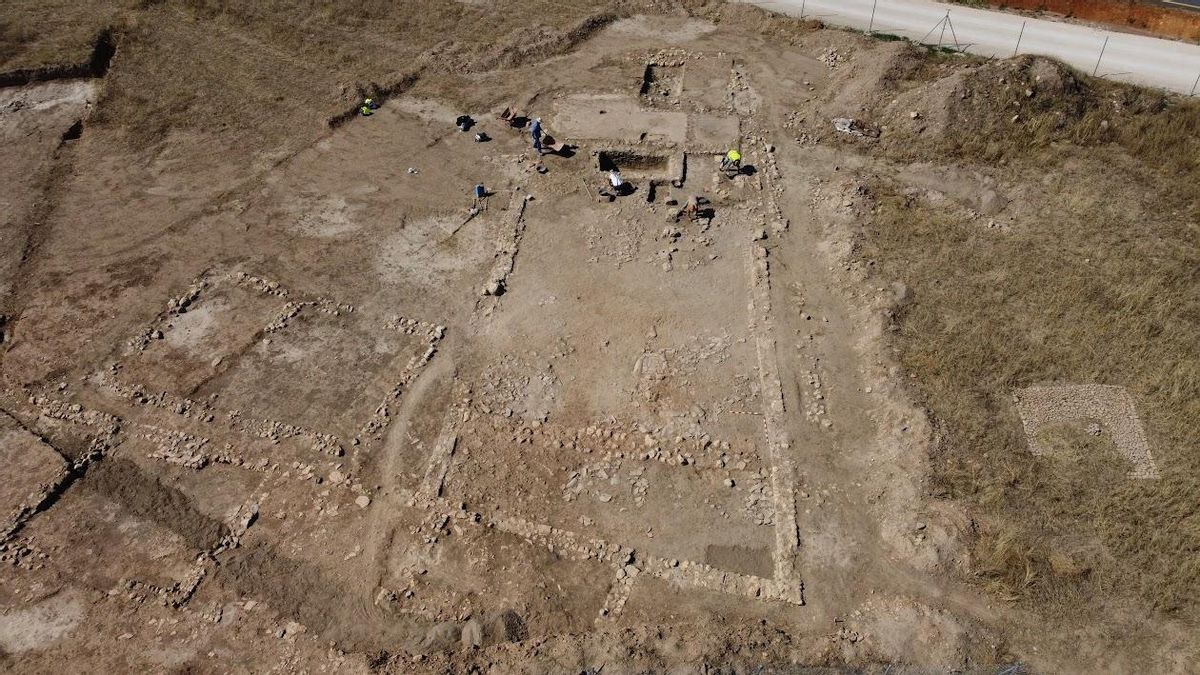 Conocer mejor las termas romanas, entre los objetivos de la nueva campaña en el yacimiento de El Peral, en Valdepeñas