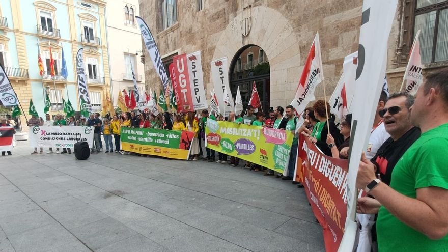 Los sindicatos, sobre las movilizaciones en Educación: "Si la consellera quiere, mañana mismo se desconvoca la huelga"
