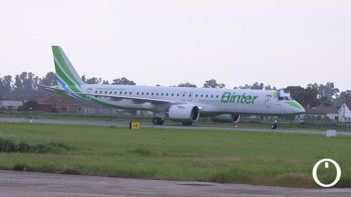 Primer vuelo de Binter en el Aeropuerto de Córdoba
