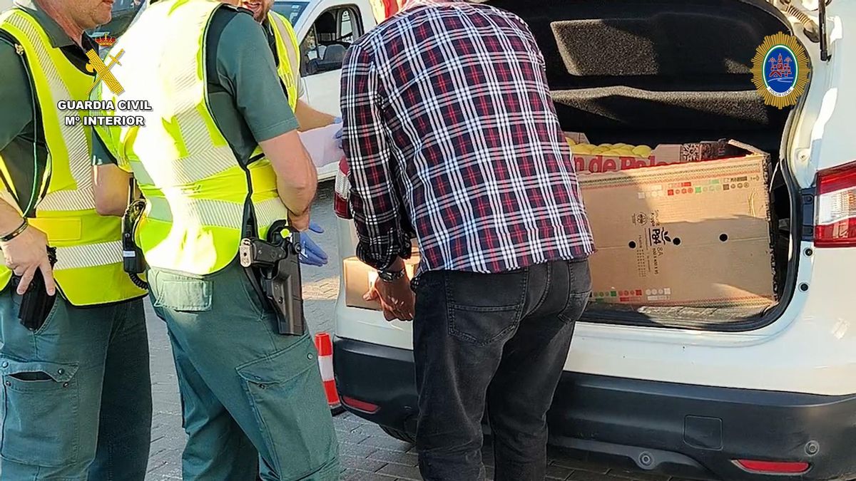 Actuación de la Guardia Civil y la Policía Local en la Feria.