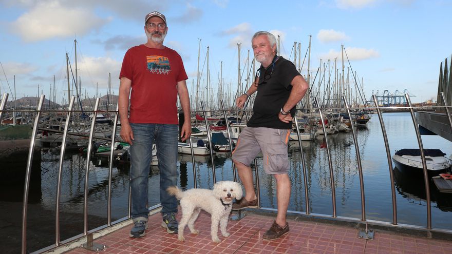 Décadas viviendo en barcos en el Puerto de Las Palmas  y ahora les quieren desahuciar: “De aquí no nos moverán”