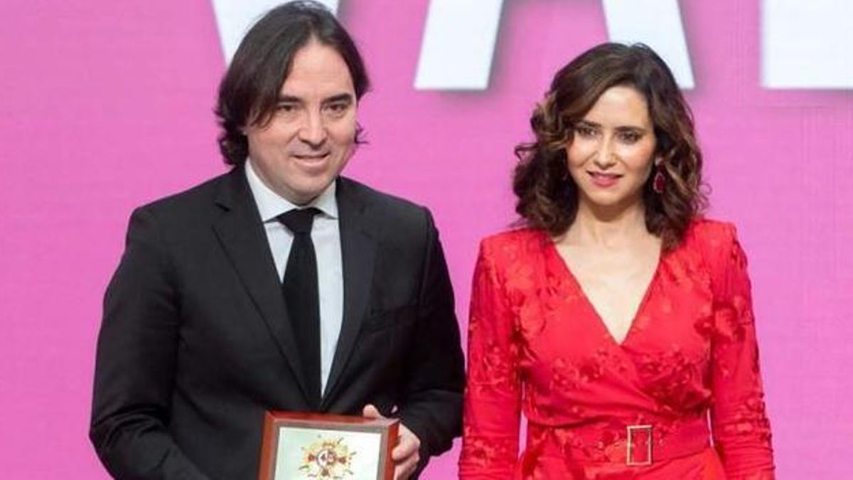 Ayuso plantea privatizar el estadio del Rayo por 60 millones de euros en una reunión con empresas de Estados Unidos