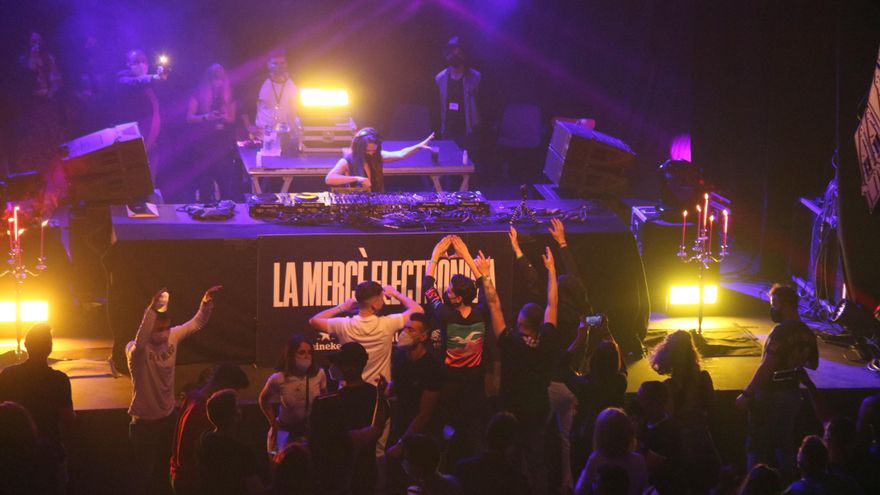 Girona ensaya un festival de música electrónica con 250 personas y 'certificados anti-covid'