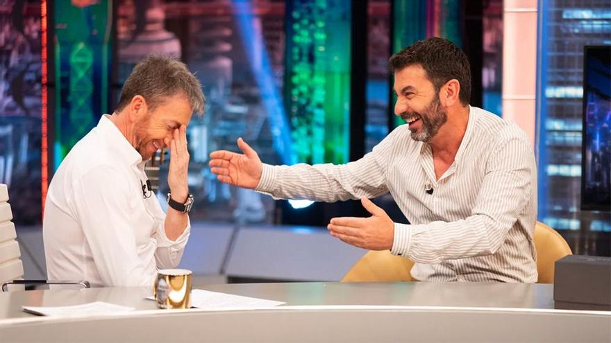 Arturo Valls recuerda el día que se equivocó de famosa en 'Mask Singer': "Vi esa cara muy Jackson"