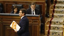 Rajoy, Sáenz de Santamaría y Rivera, en el Pleno del Congreso