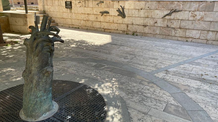 Espacio de memoria al diputado Villanueva en Xàtiva.