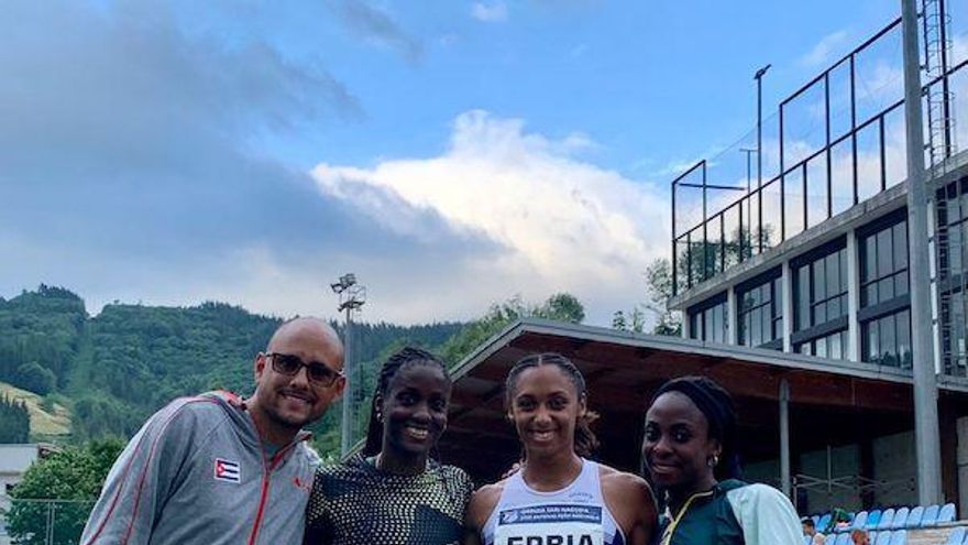 Ayuda riojana en la mejor marca mundial de 800 femenino