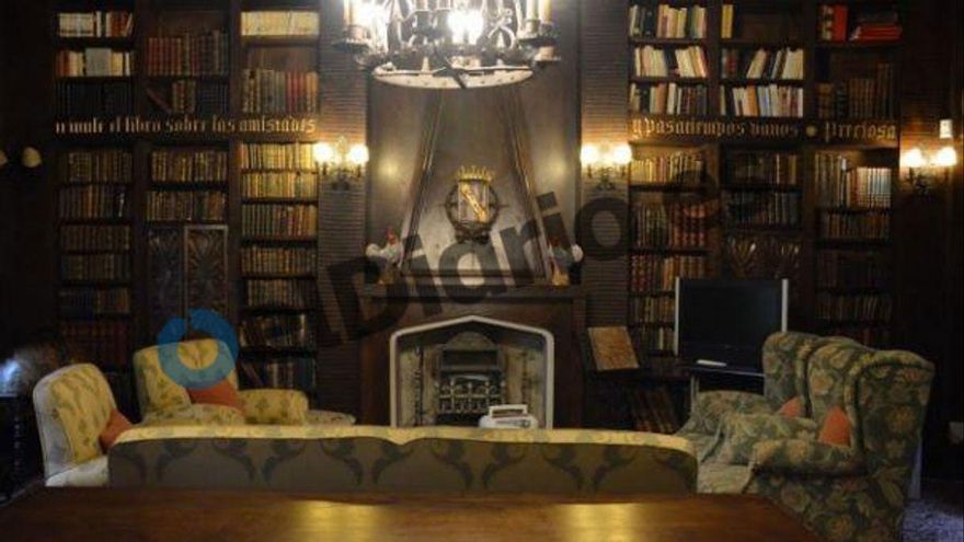 Imagen de la biblioteca del Pazo de Meirás, con un fondo de unos 4.000 volúmenes